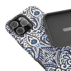 Ikat MagSafe iPhone Case