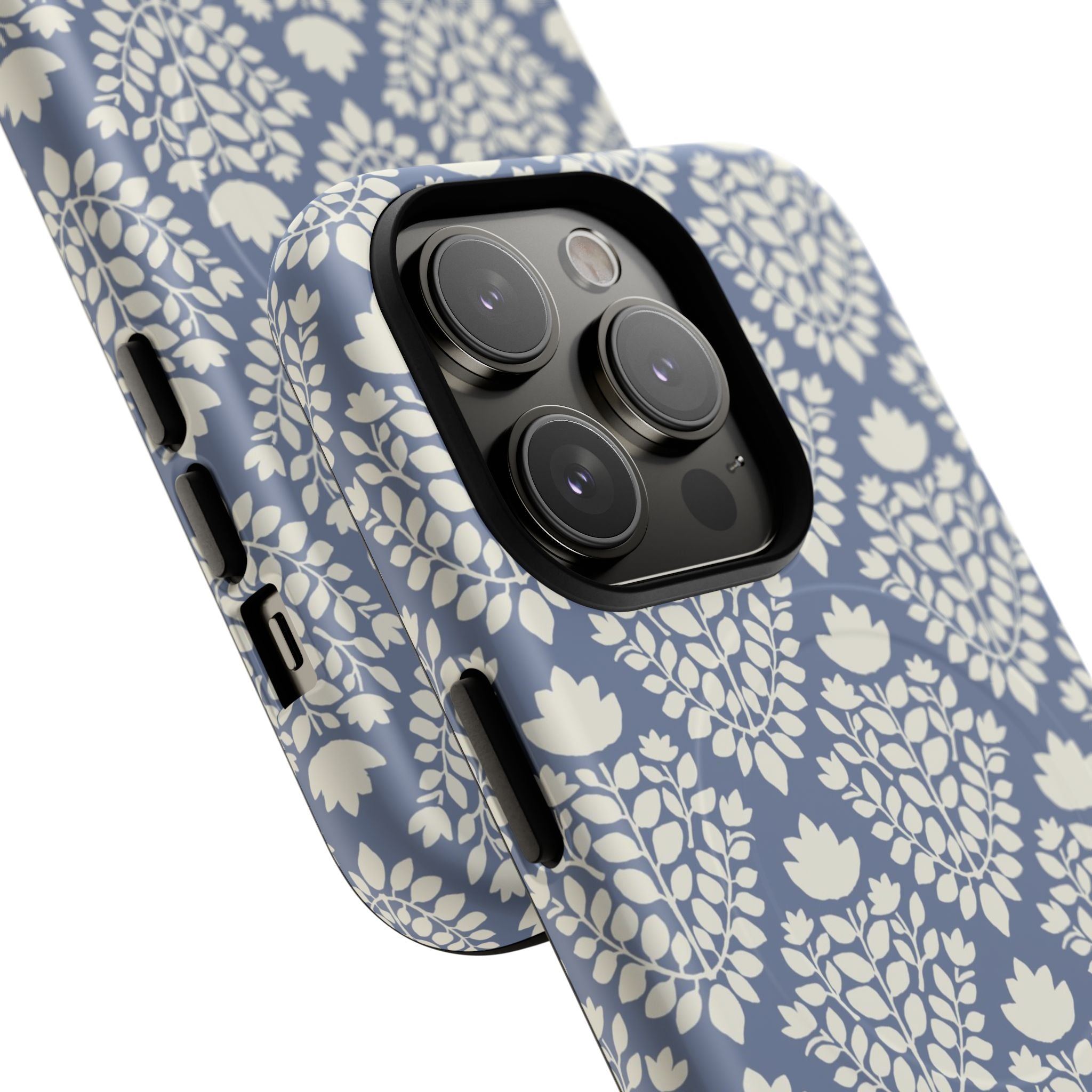 Wild Vines MagSafe iPhone Case