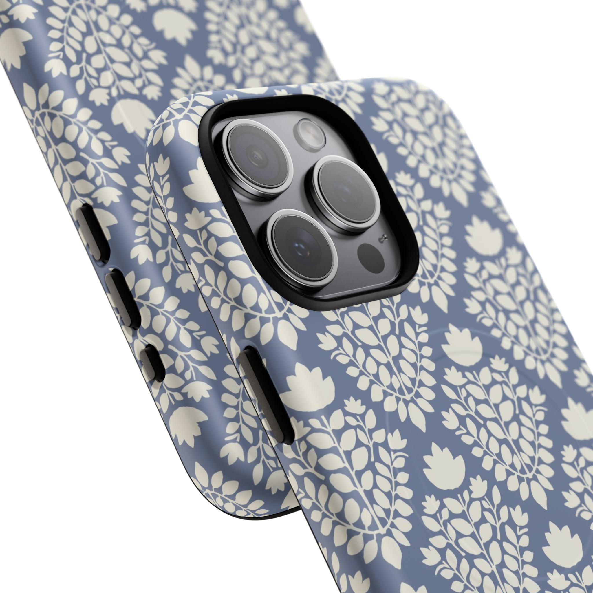 Wild Vines MagSafe iPhone Case