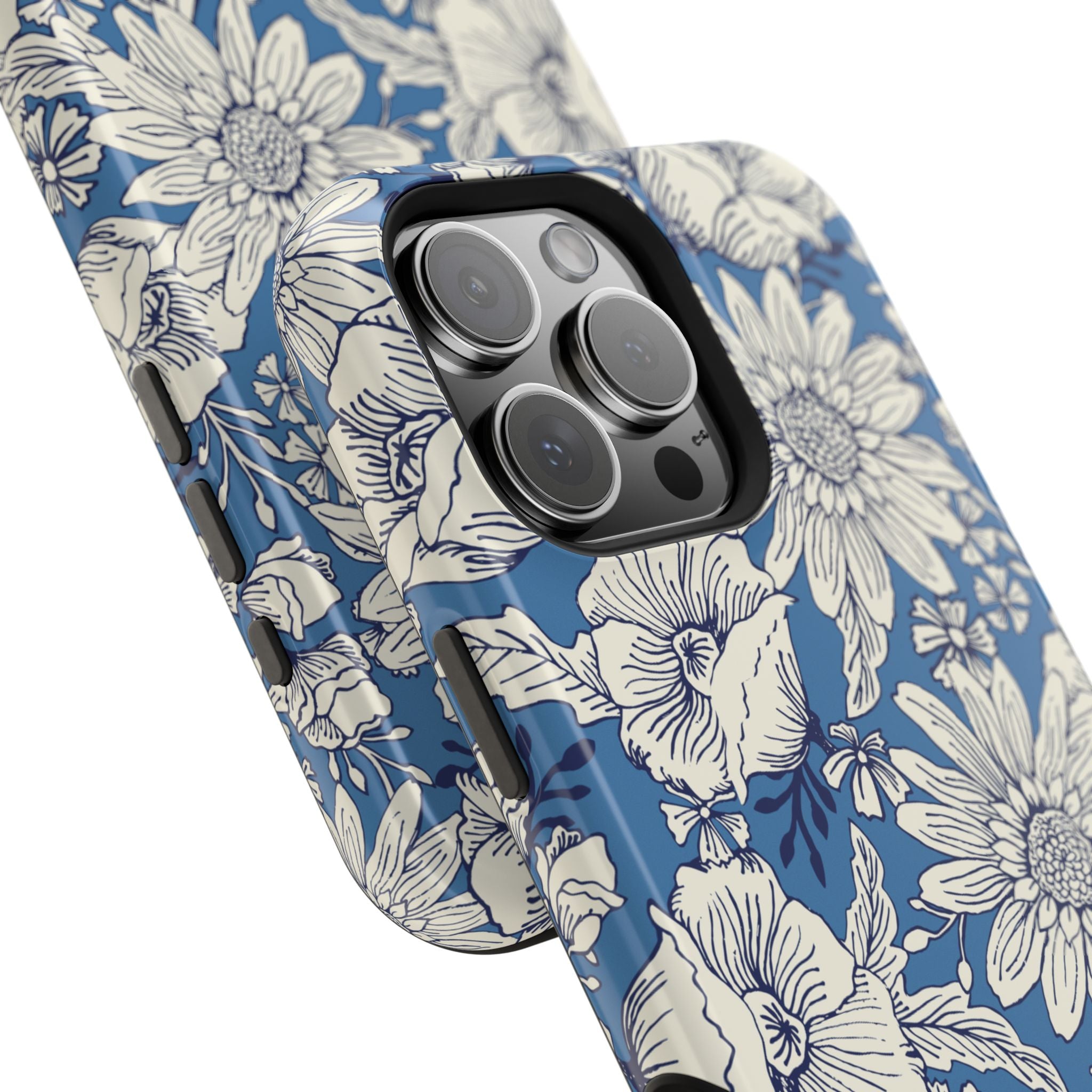 Jardin Luxury MagSafe iPhone 16 Pro Max Case – Glossy – side profile showing 3-lens camera in slim fit