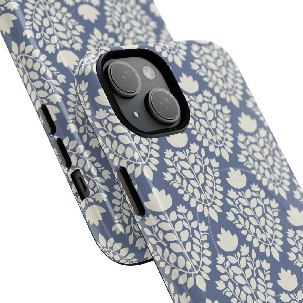 Wild Vines MagSafe iPhone Case