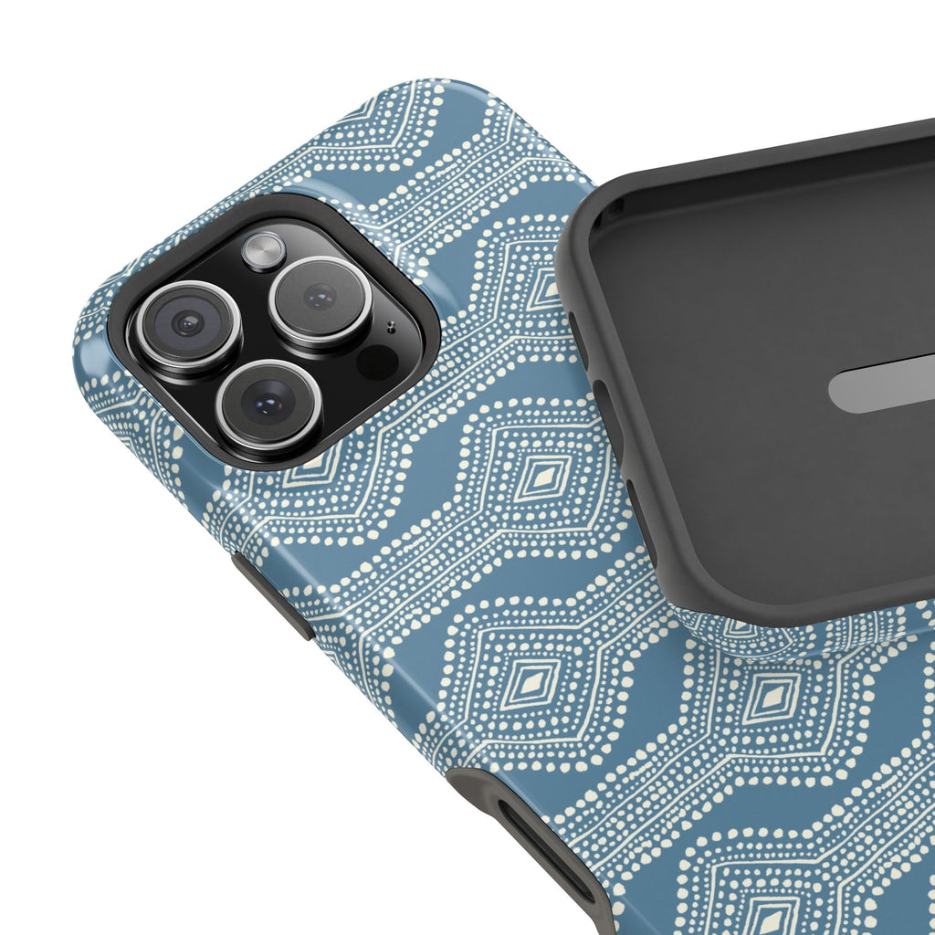 Diamond Dot MagSafe iPhone Case