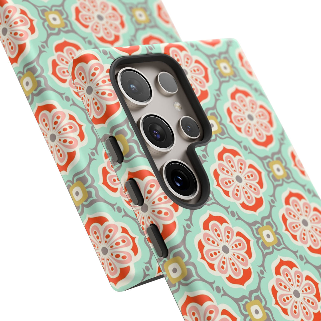 Luxury Alhambra Samsung Galaxy S24 Ultra Case – Glossy | close-up of 5 lenses in camera cutout in case in light turquoise, coral, cream geometric medallion tile print