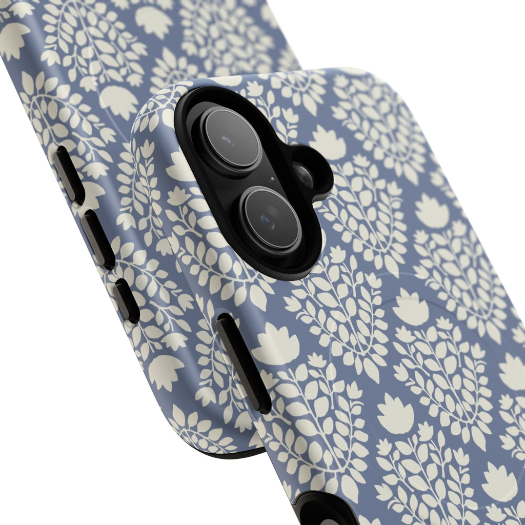 Wild Vines MagSafe iPhone Case