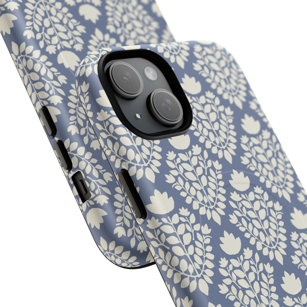 Wild Vines MagSafe iPhone Case