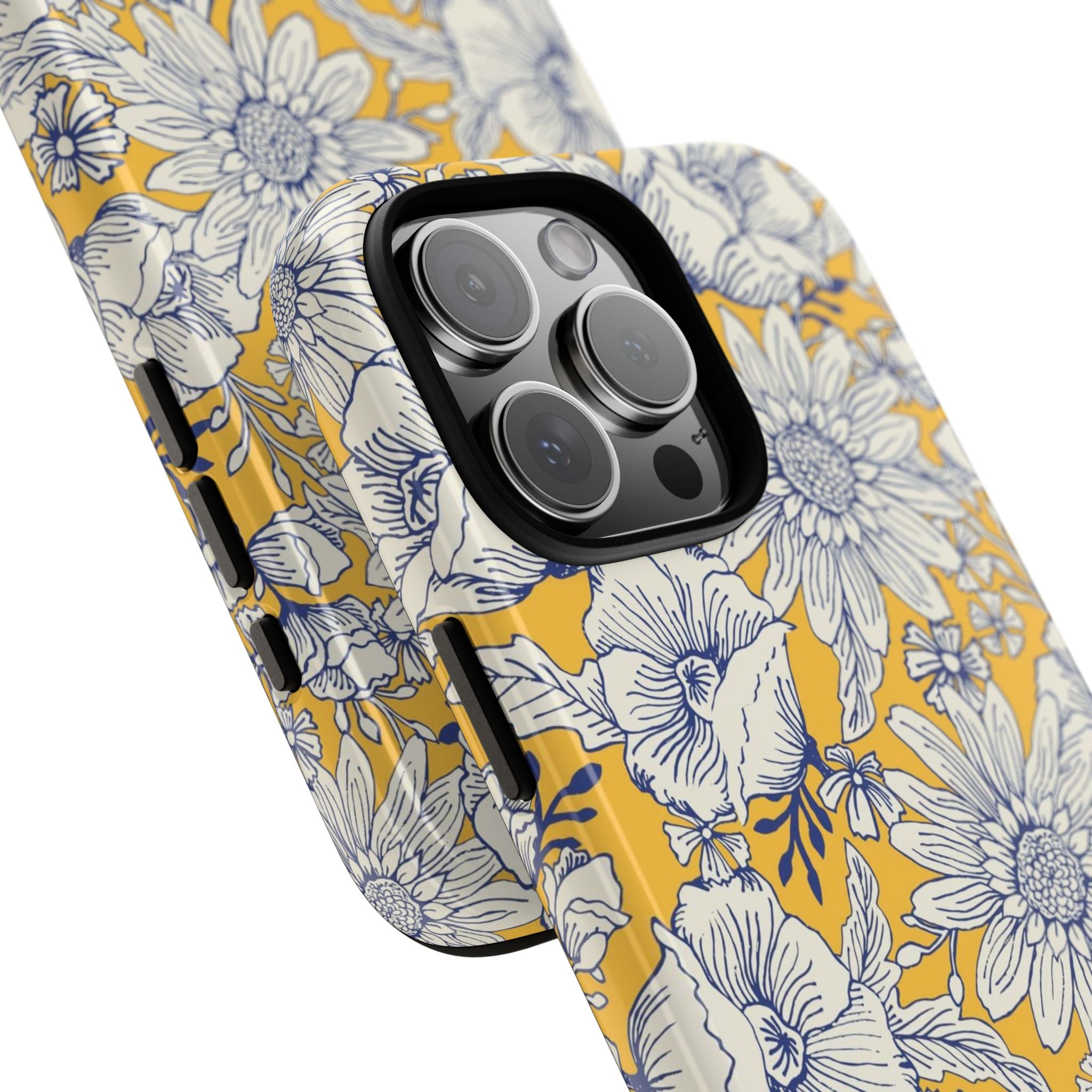 Jardin case detail - elegant floral jardin pattern close-up