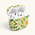 Shasta Daisy Green AirPods Case